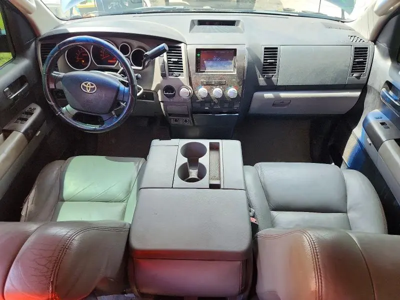 2010 TOYOTA TUNDRA DOUBLE CAB SR5  