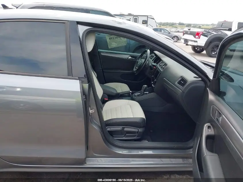 2016 VOLKSWAGEN JETTA 1.8T SPORT