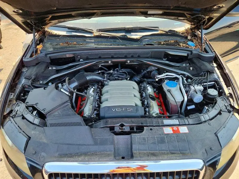 2010 AUDI Q5 PREMIUM PLUS  