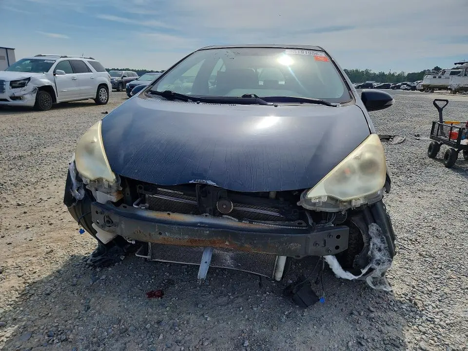 2012 TOYOTA PRIUS C THREE  