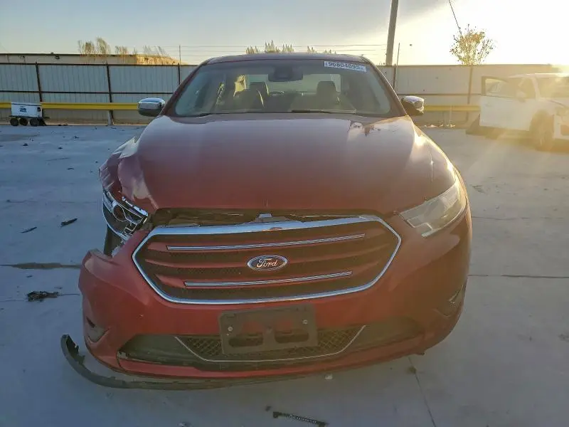 2016 FORD TAURUS LIMITED  