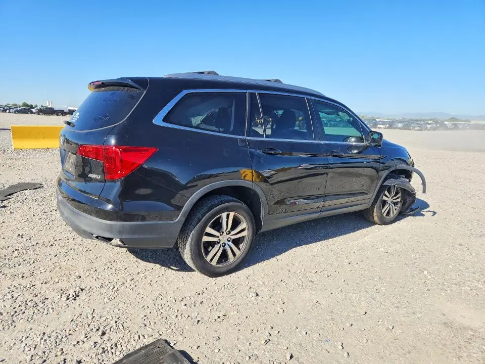 2016 HONDA PILOT EX  