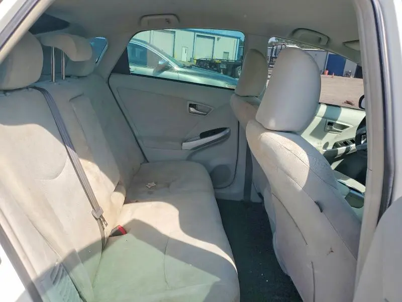 2012 TOYOTA PRIUS TWO  