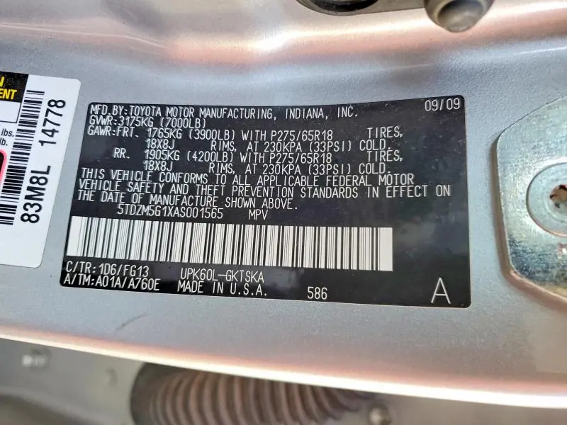 2010 TOYOTA SEQUOIA SR5  