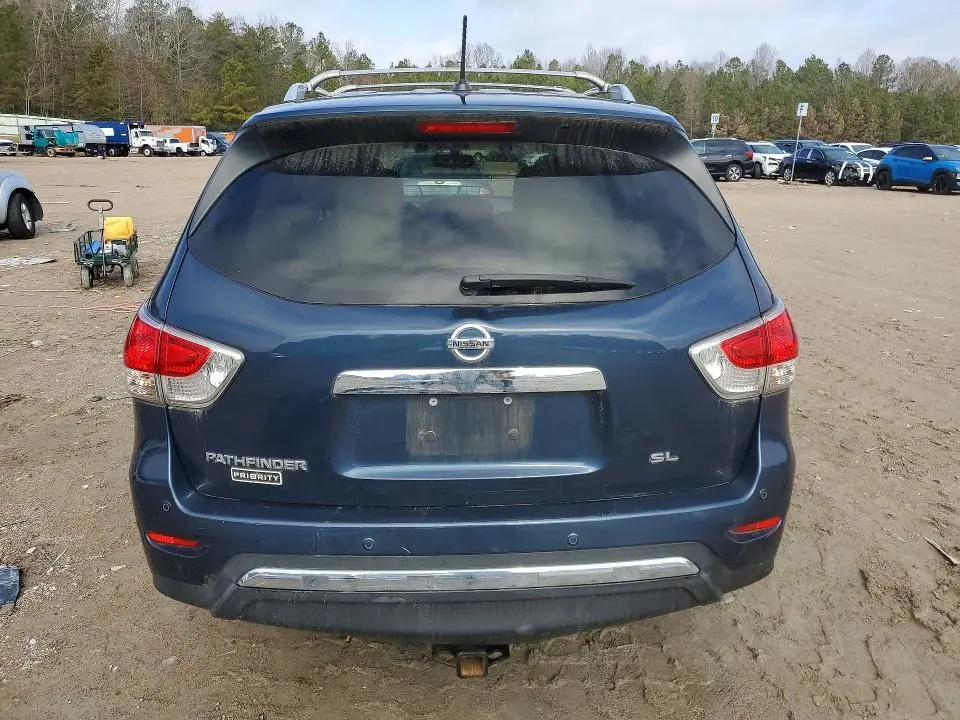 2014 NISSAN PATHFINDER S  