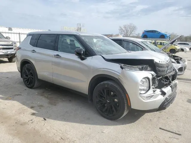 2022 MITSUBISHI OUTLANDER SE  