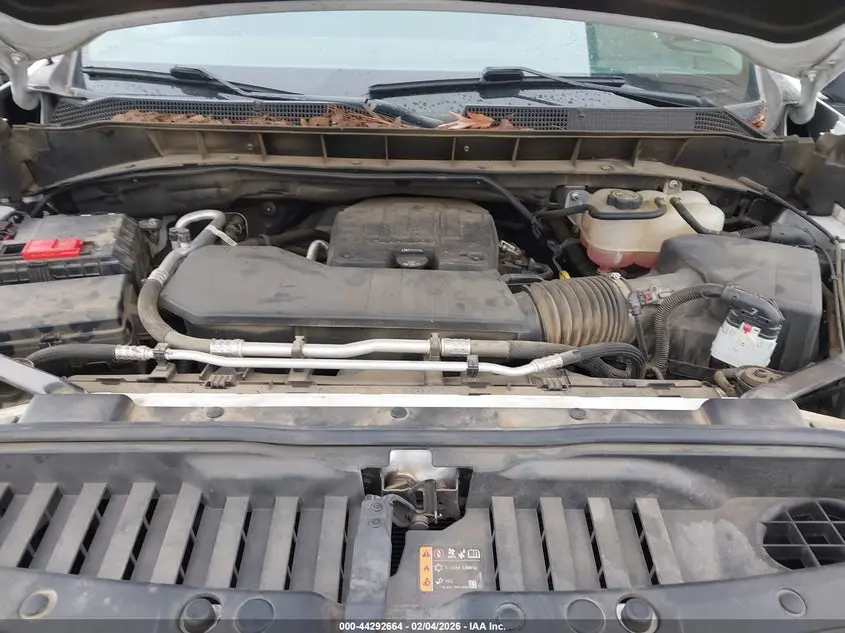 2023 CHEVROLET SILVERADO 1500 2WD  STANDARD BED LT