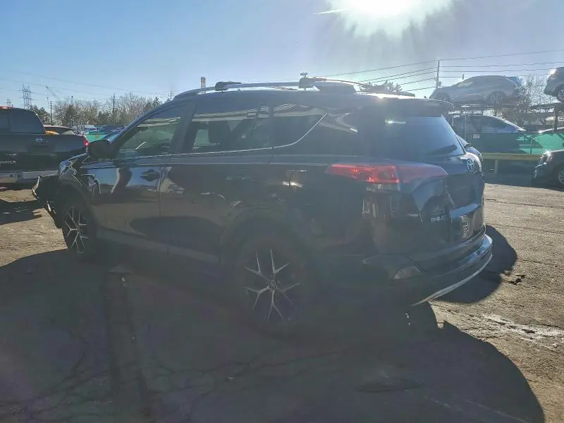 2016 TOYOTA RAV4 SE  