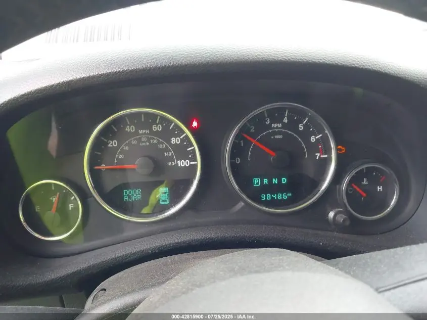 2017 JEEP WRANGLER UNLIMITED SAHARA 4X4