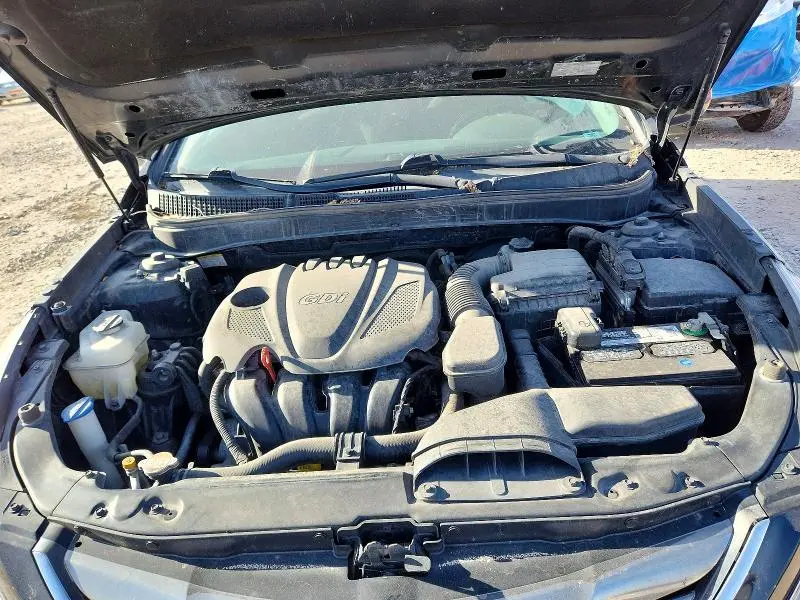 2011 HYUNDAI SONATA SE  