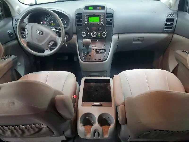 2014 KIA SEDONA LX  