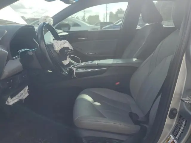 2019 TOYOTA AVALON XLE
