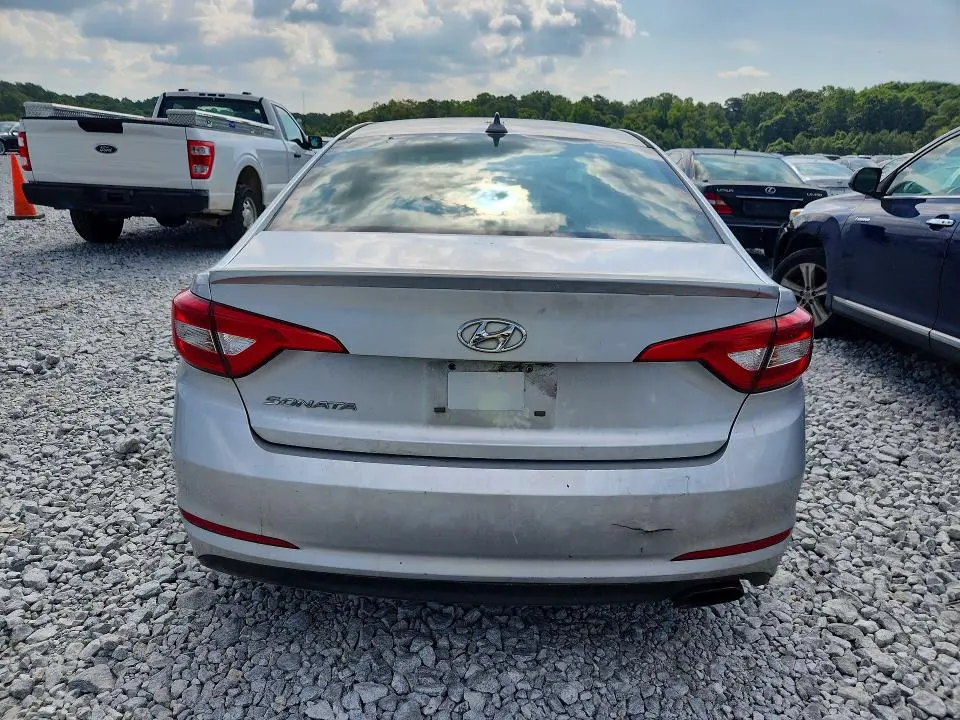 2017 HYUNDAI SONATA SE  