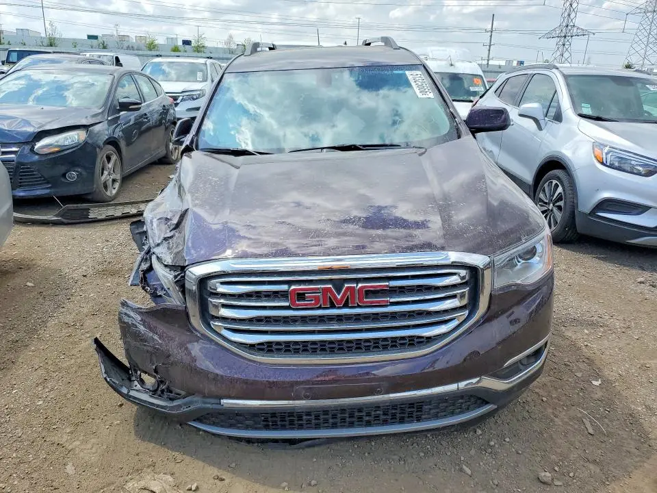 2017 GMC ACADIA SLT-1  