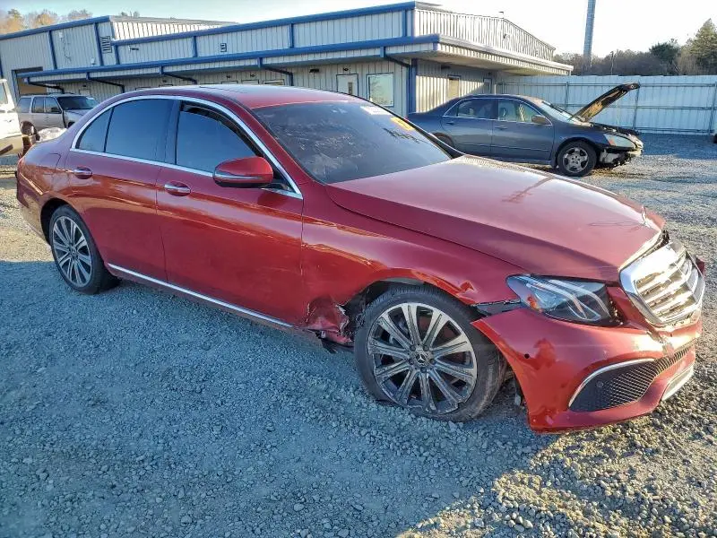 2018 MERCEDES-BENZ E 300  