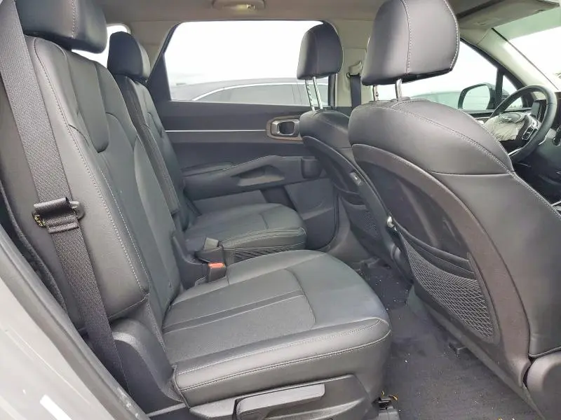 2022 KIA SORENTO EX  