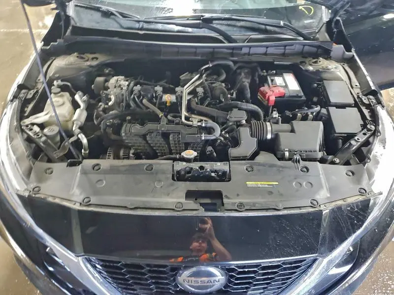 2022 NISSAN ALTIMA SR  