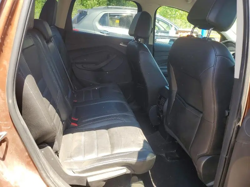 2017 FORD ESCAPE TITANIUM  