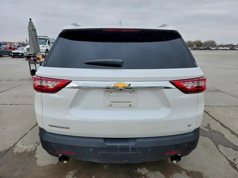 2018 CHEVROLET TRAVERSE LT  