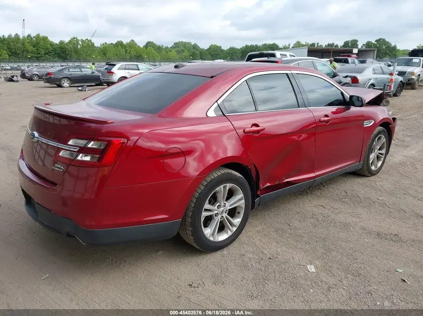 2017 FORD TAURUS SEL
