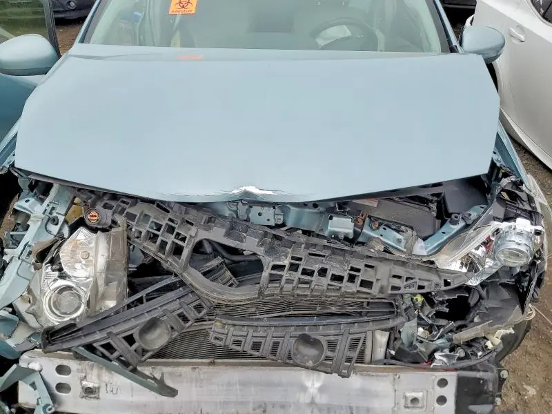 2017 TOYOTA PRIUS V FOUR  