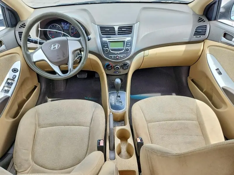 2012 HYUNDAI ACCENT GLS  