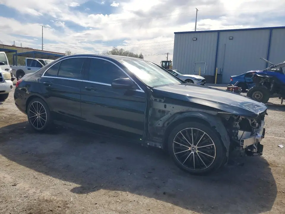 2019 MERCEDES-BENZ C 300  