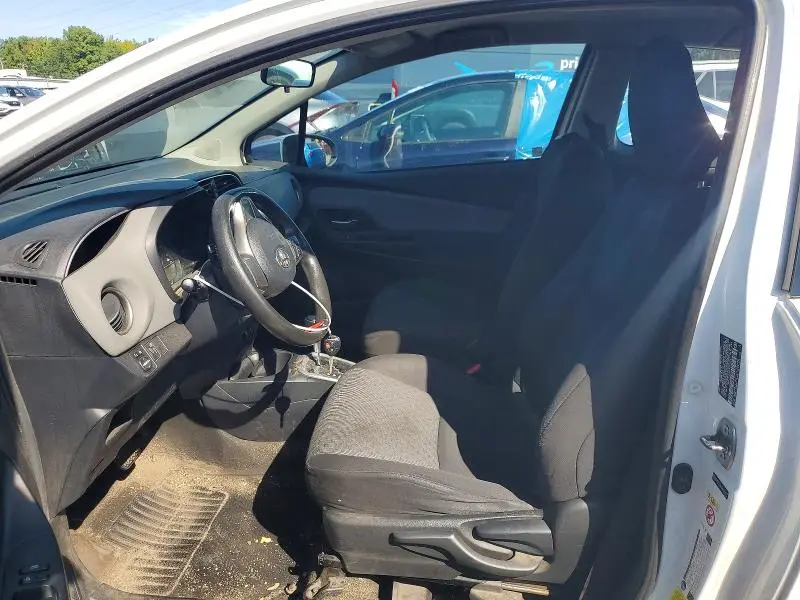 2015 TOYOTA YARIS 3-DOOR LE  