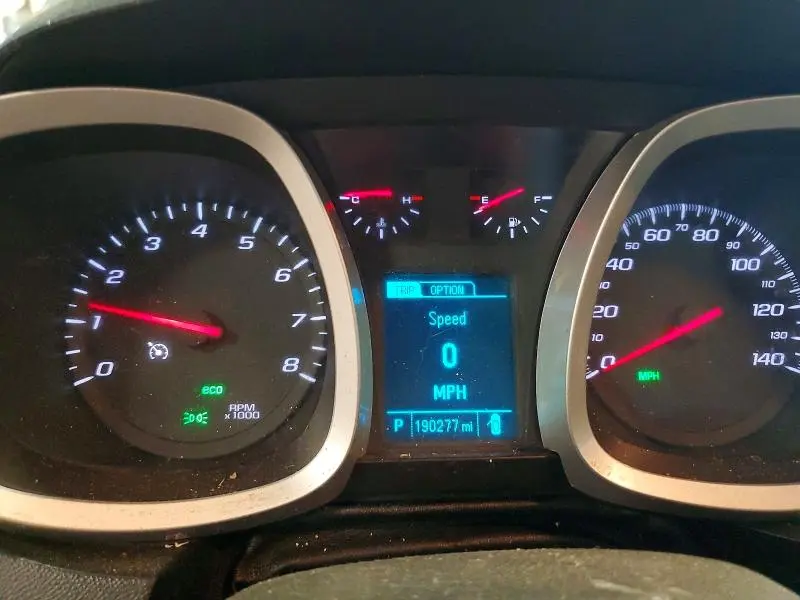 2017 CHEVROLET EQUINOX LT  