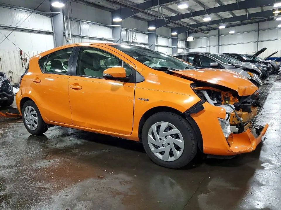 2015 TOYOTA PRIUS C ONE  