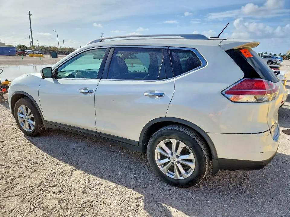 2016 NISSAN ROGUE SL  