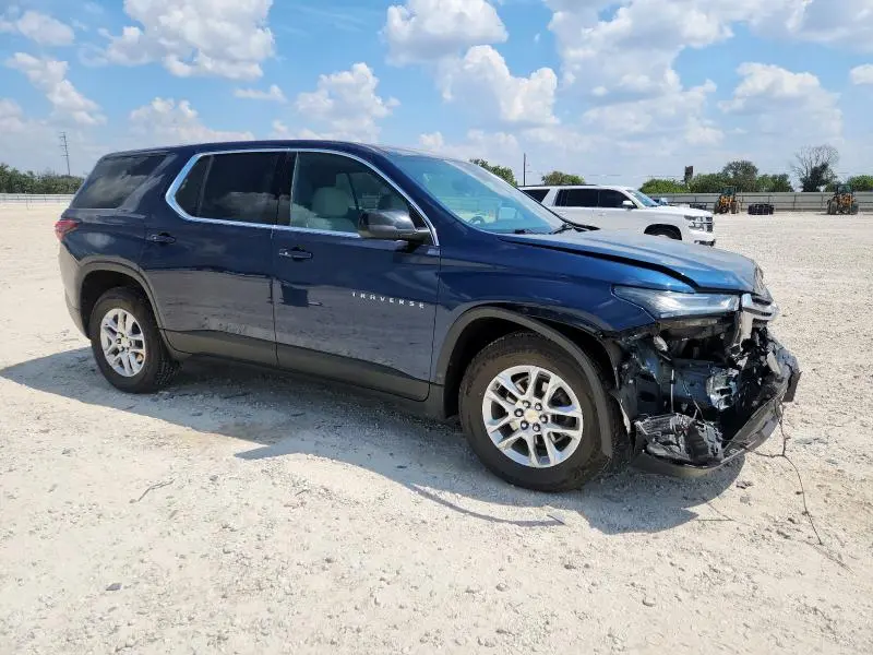 2022 CHEVROLET TRAVERSE LS  
