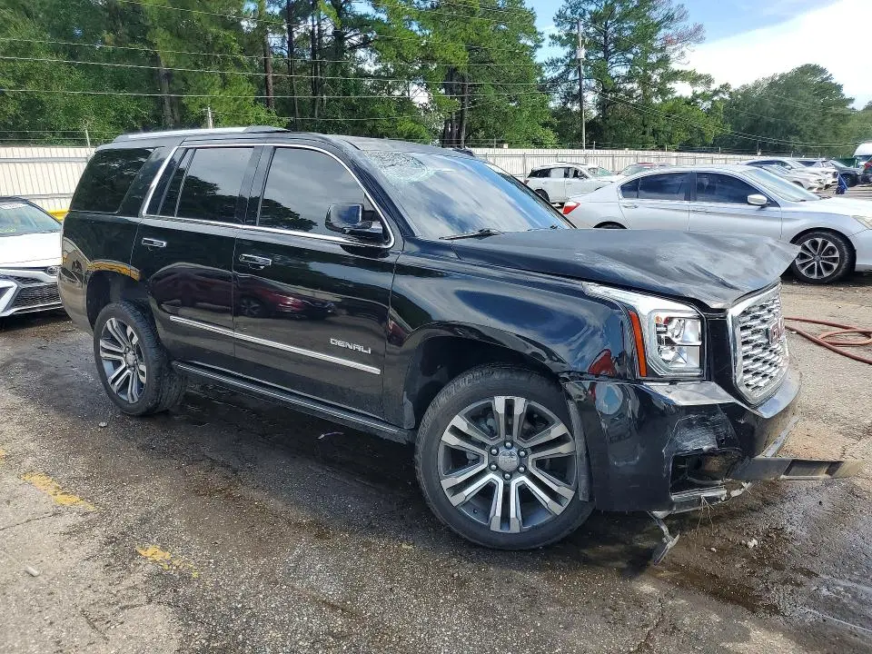 2018 GMC YUKON DENALI  