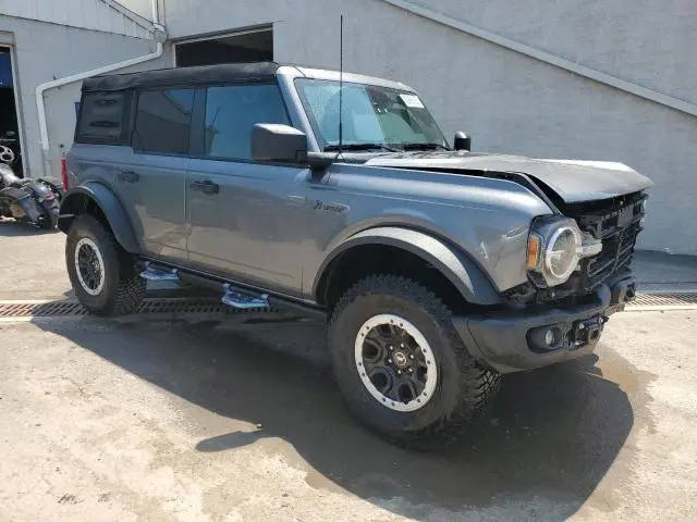 2023 FORD BRONCO BASE  
