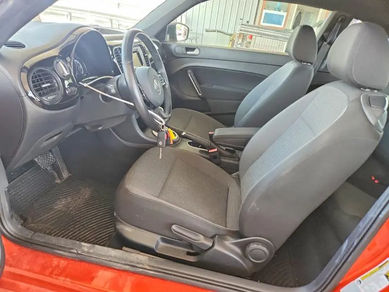 2016 VOLKSWAGEN BEETLE 1.8T  