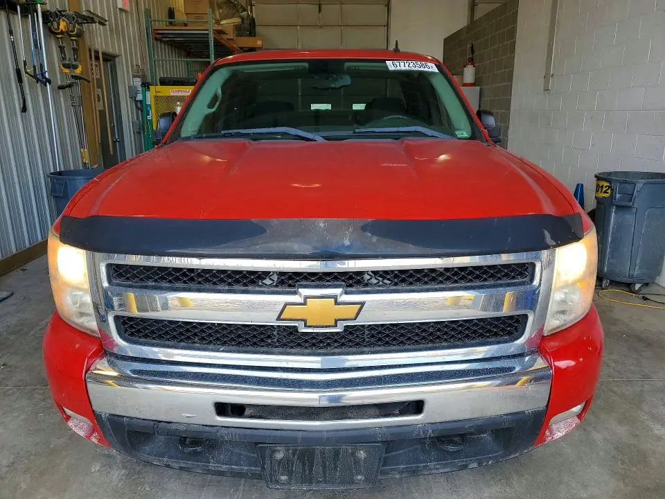 2010 CHEVROLET SILVERADO K1500 LT  