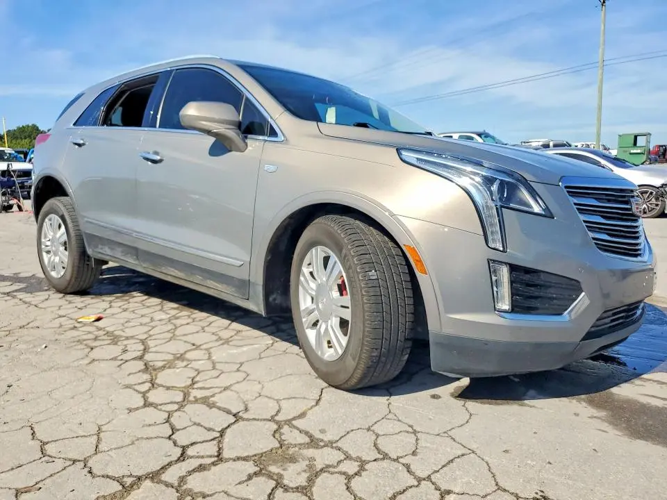 2018 CADILLAC XT5 LUXURY  