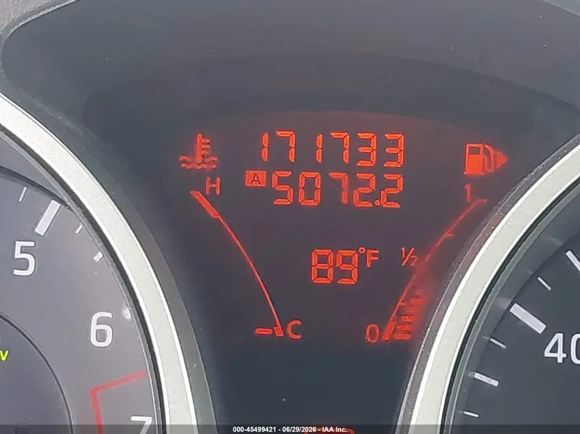 2012 NISSAN JUKE SL