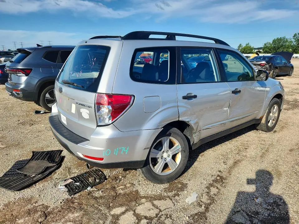 2011 SUBARU FORESTER 2.5X  