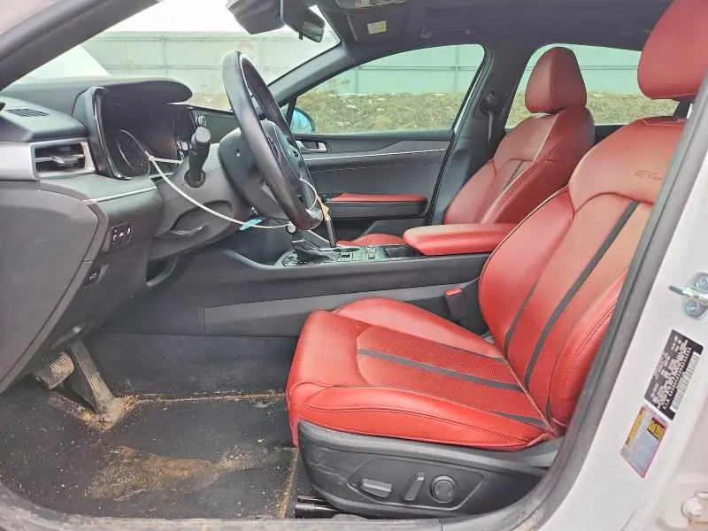 2024 KIA K5 GT LINE  
