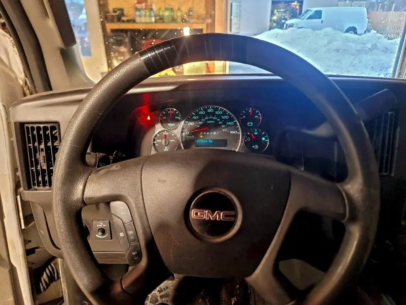 2017 GMC SAVANA G2500  