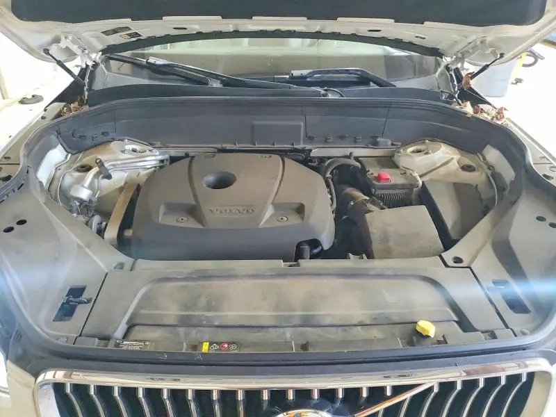 2020 VOLVO XC90 T5 MOMENTUM  