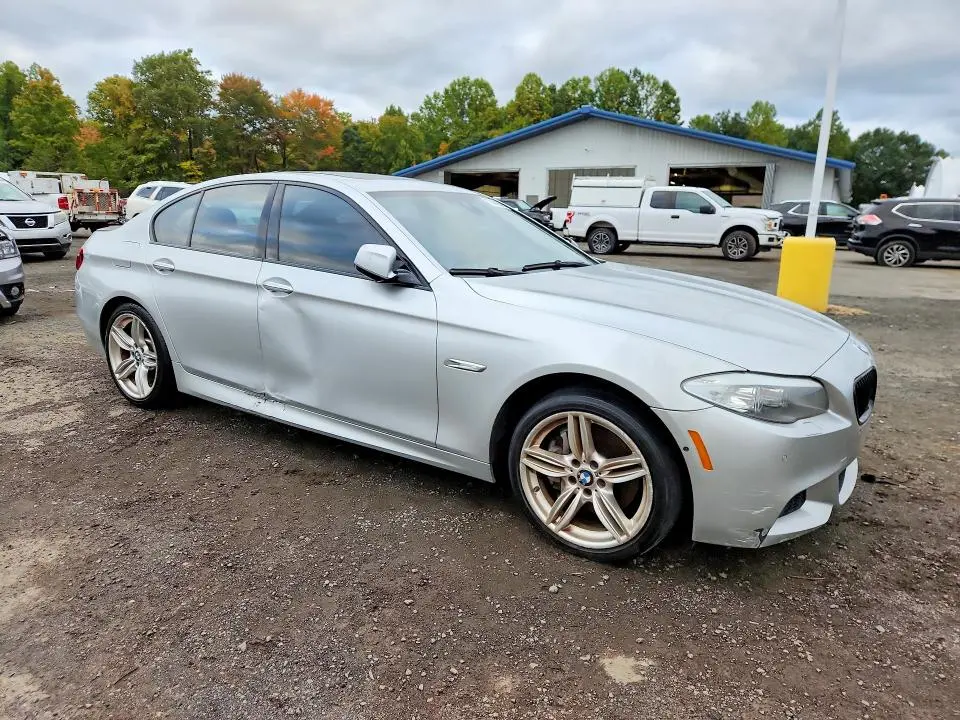 2013 BMW 550 XI  