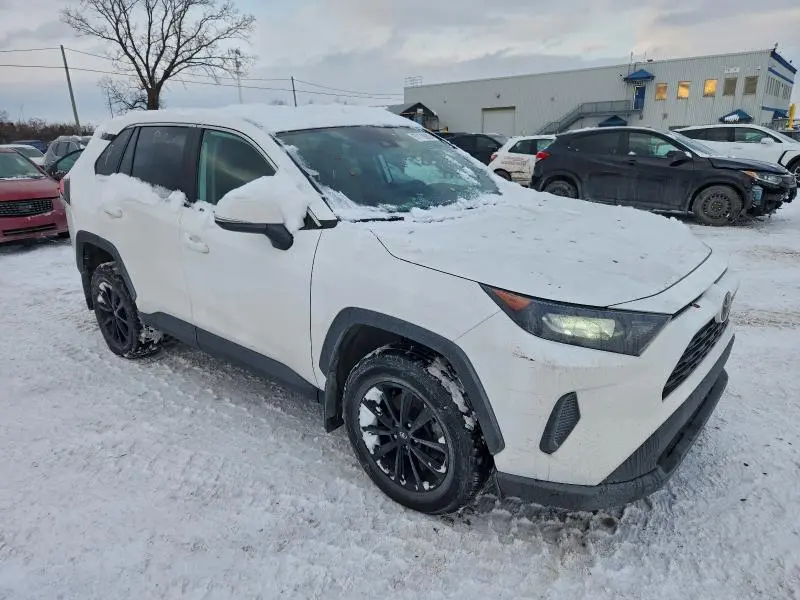 2022 TOYOTA RAV4 LE  