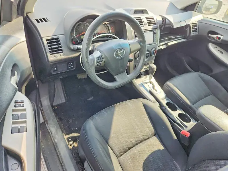 2013 TOYOTA COROLLA S  