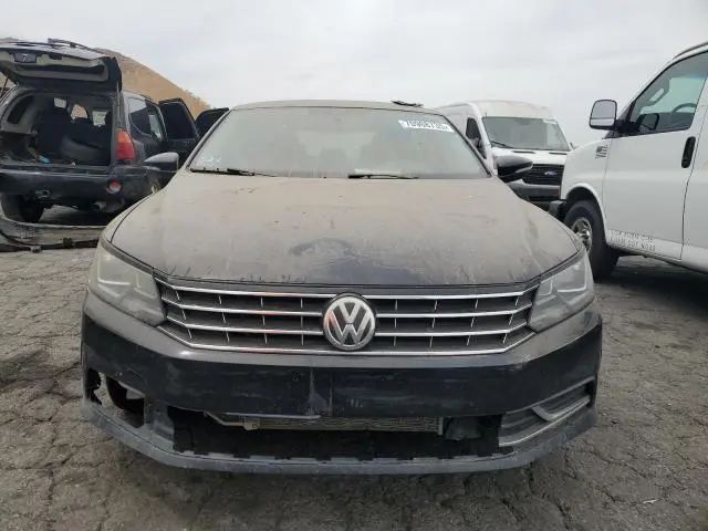 2017 VOLKSWAGEN PASSAT S  
