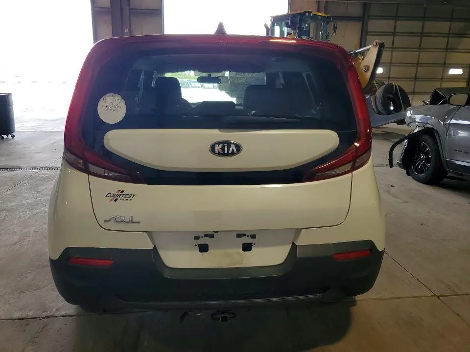 2021 KIA SOUL LX  