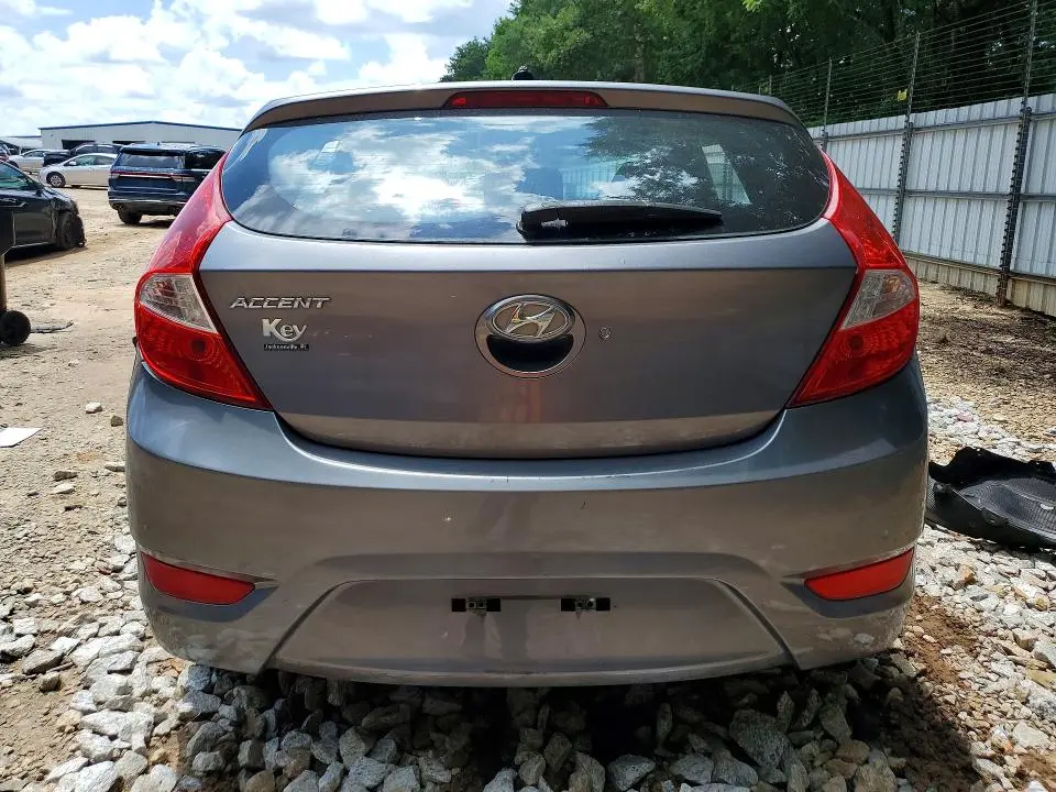 2014 HYUNDAI ACCENT GS  