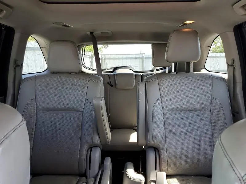 2018 TOYOTA HIGHLANDER LIMITED PLATINUM  