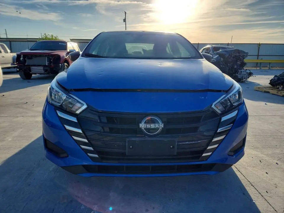 2023 NISSAN VERSA S  